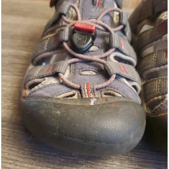 Keen Newport H2 Sandals Youth Size 5 Gray - Picture 3 of 12